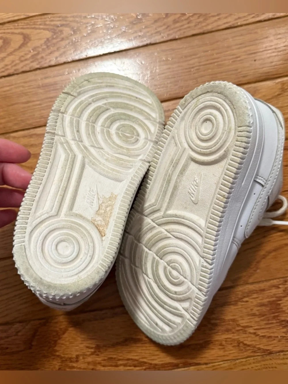 Nike Air Force 1 Low Lace Athletic Sneakers size 10C